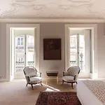 Guest house Dear - Palace Chiado 4*