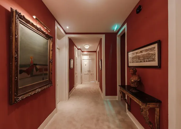 ディア パレス シアード スイーツ 4* リスボン