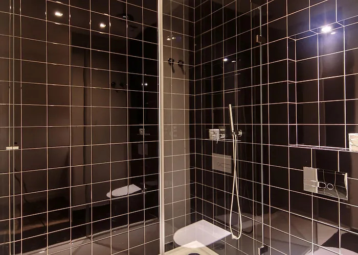 ゲストハウス ディア パレス シアード スイーツ リスボン