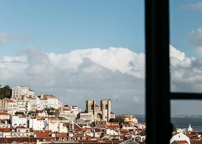 ディア パレス シアード スイーツ 4* リスボン